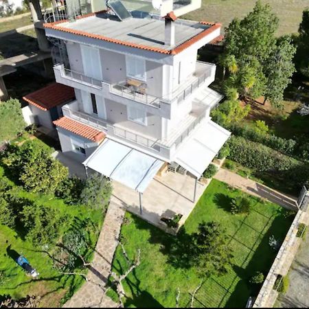 Eretria Homestay Exterior photo