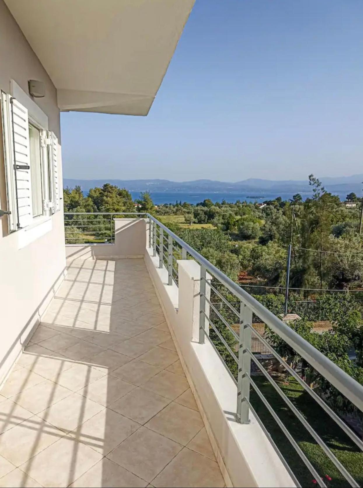 Eretria Homestay Exterior photo